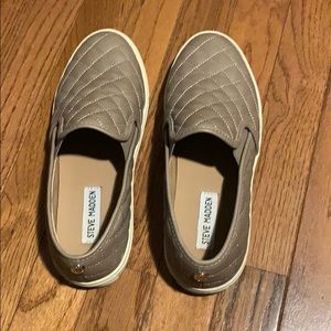 Steve Madden Ecentrcq Grey